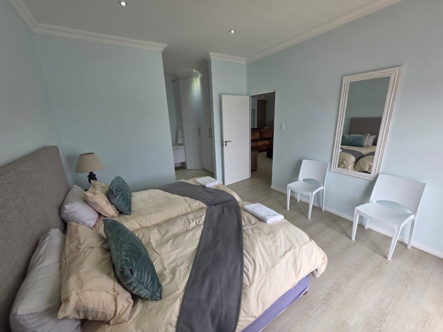5 Bedroom Property for Sale in Marina Martinique Eastern Cape